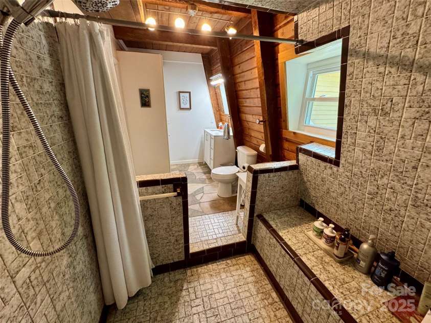 282 Calhoun Trail, Rutherfordton, NC 28139.  MLS# CAR4272735, YatesRealty ID 23902. 