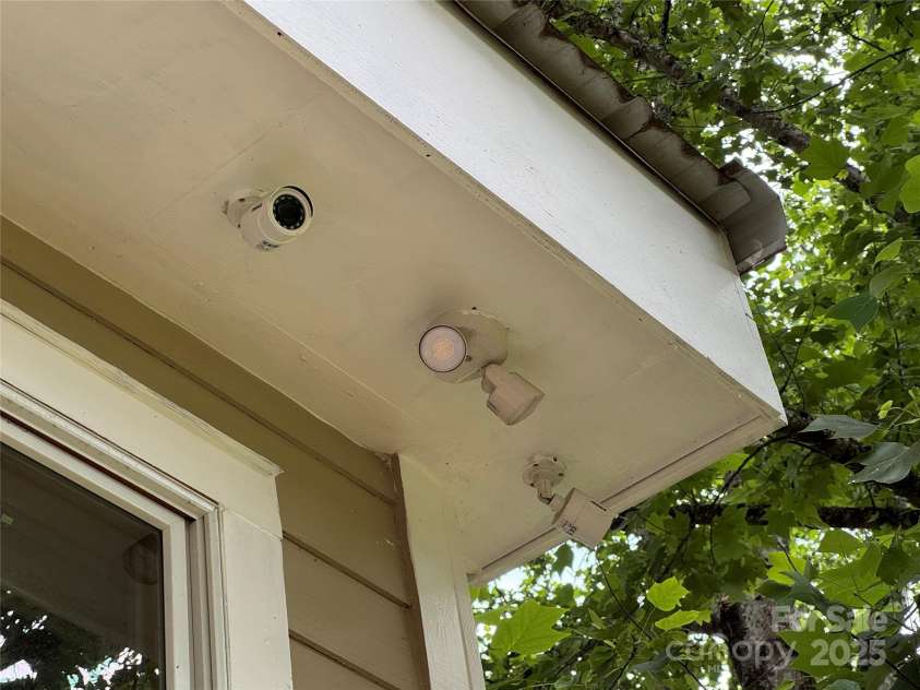 282 Calhoun Trail, Rutherfordton, NC 28139.  MLS# CAR4272735, YatesRealty ID 23902. 