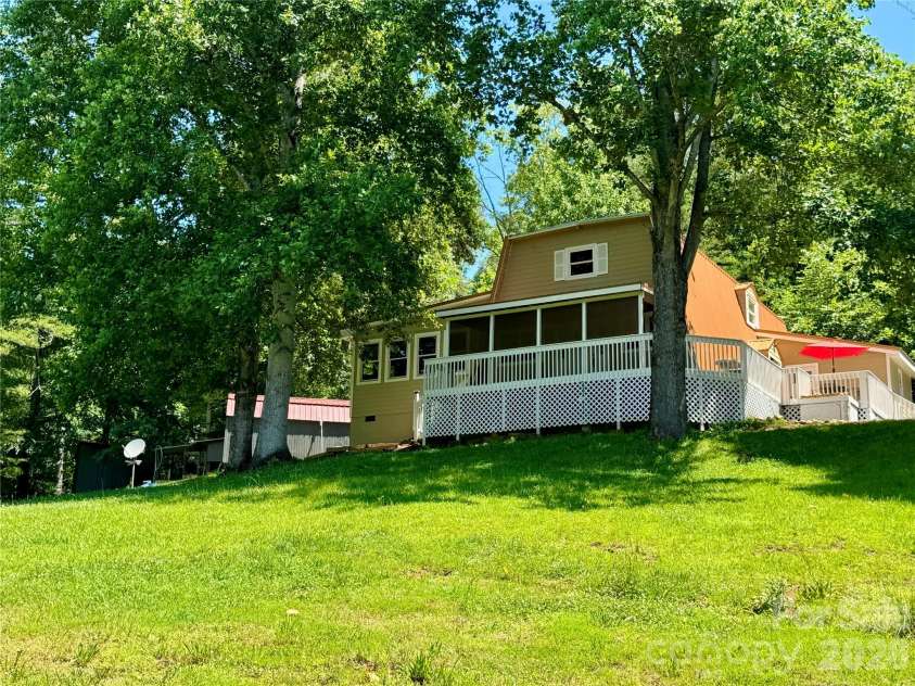 282 Calhoun Trail, Rutherfordton, NC 28139.  MLS# CAR4272735, YatesRealty ID 23902. 