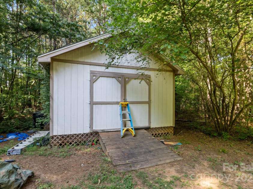 1108 Willoughby Road, Monroe, NC 28110.  MLS# CAR4275391, YatesRealty ID 23903. 