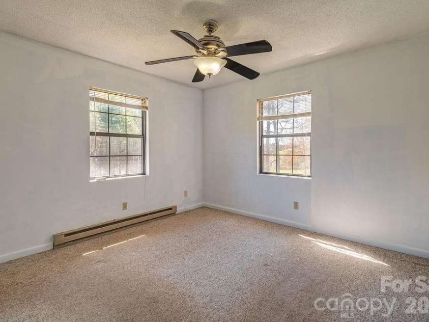 216 Pickens Road, Weaverville, NC 28787.  MLS# CAR4401446, YatesRealty ID 23904. 