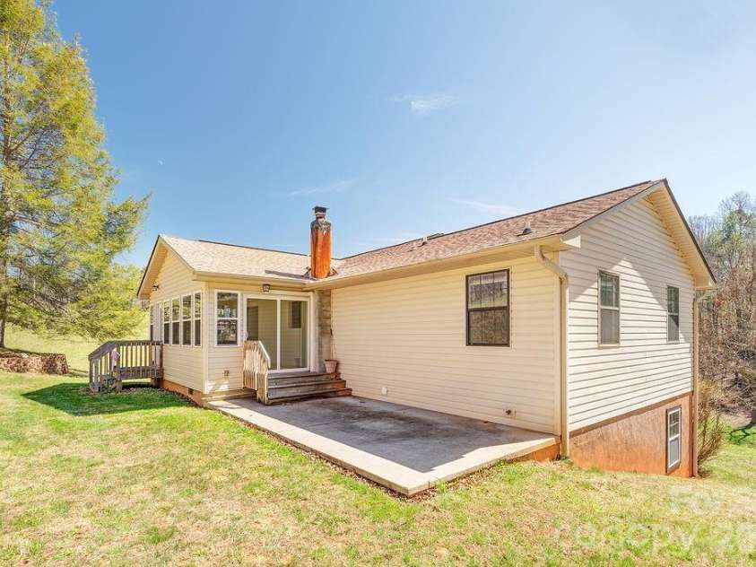 216 Pickens Road, Weaverville, NC 28787.  MLS# CAR4401446, YatesRealty ID 23904. 