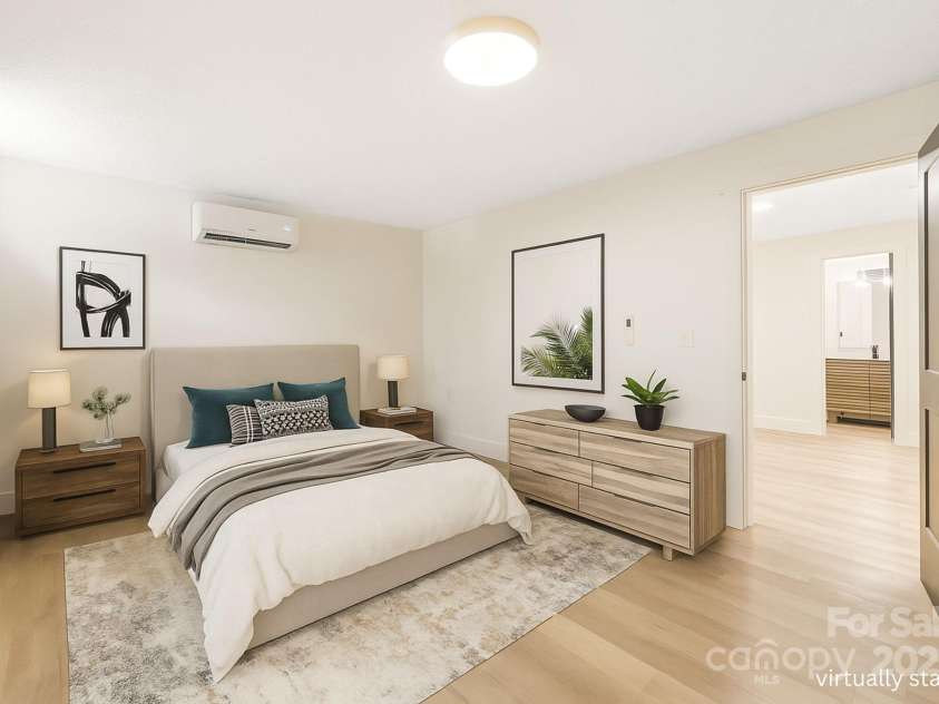 7 Angus Lane, Asheville, NC 28805.  MLS# CAR4322470, YatesRealty ID 23904. Virtual staging