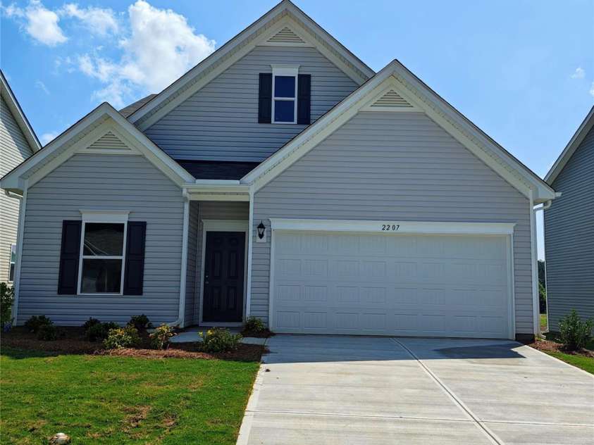 2207 Catawba Trace Drive, Catawba, NC 28609.  MLS# CAR4268556, YatesRealty ID 23905. 