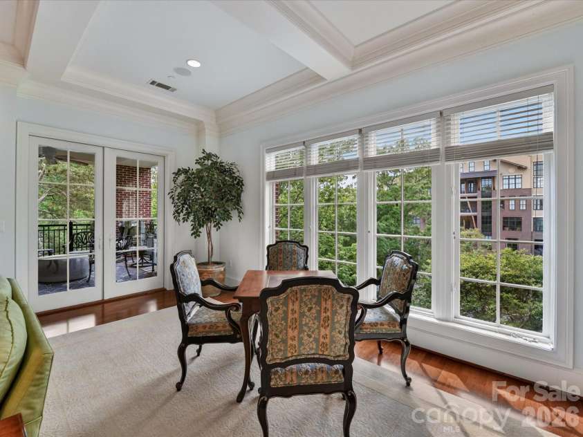 2223 Croydon Road, Charlotte, NC 28207.  MLS# CAR4368719, YatesRealty ID 23905. 