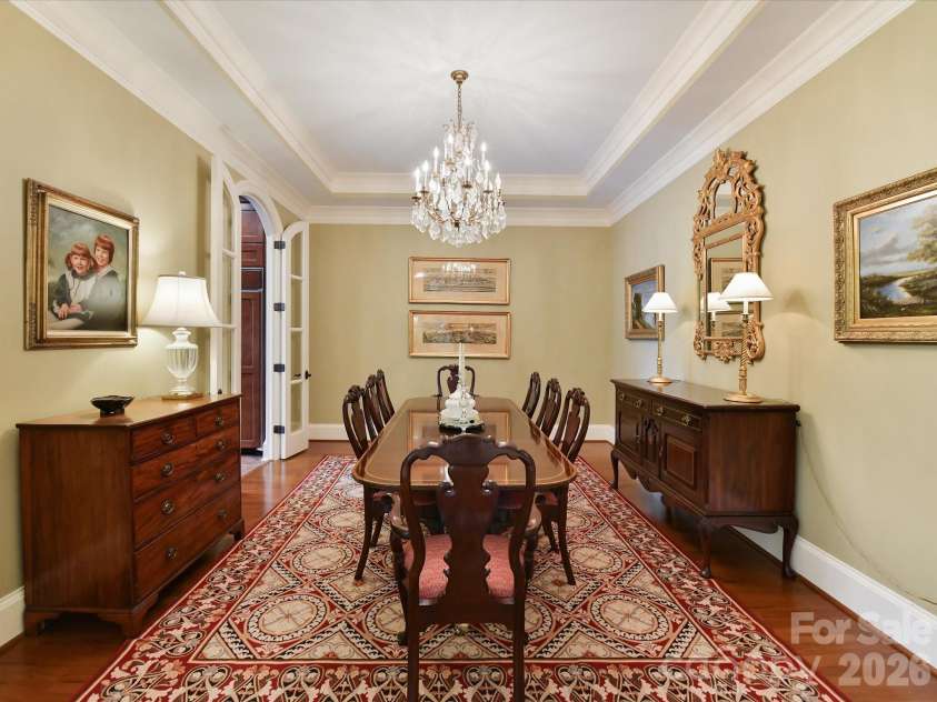 2223 Croydon Road, Charlotte, NC 28207.  MLS# CAR4368719, YatesRealty ID 23905. 