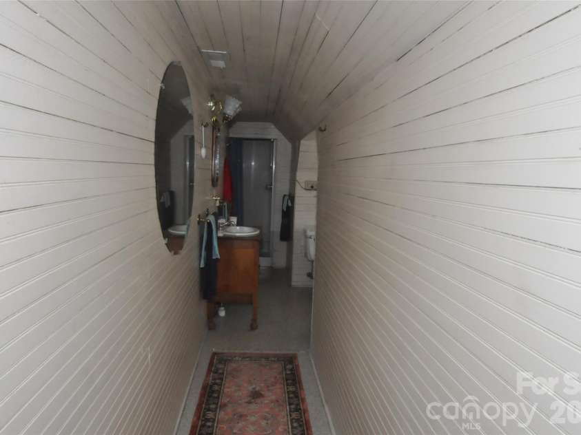 121 Hemphill Avenue, Chester, SC 29706.  MLS# CAR4383934, YatesRealty ID 23907. 