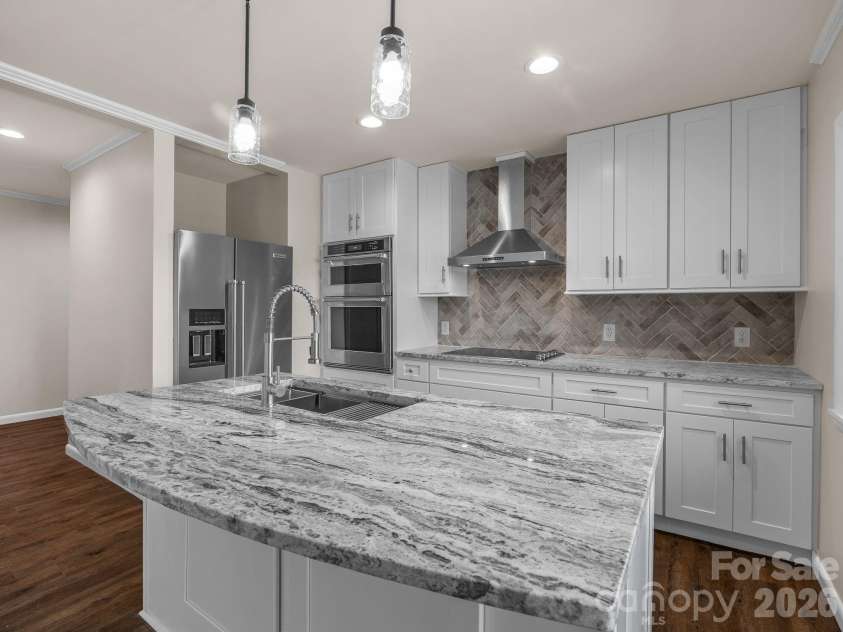 110 Persimmon Hill Court, Columbus, NC 28722.  MLS# CAR4370785, YatesRealty ID 23909. 