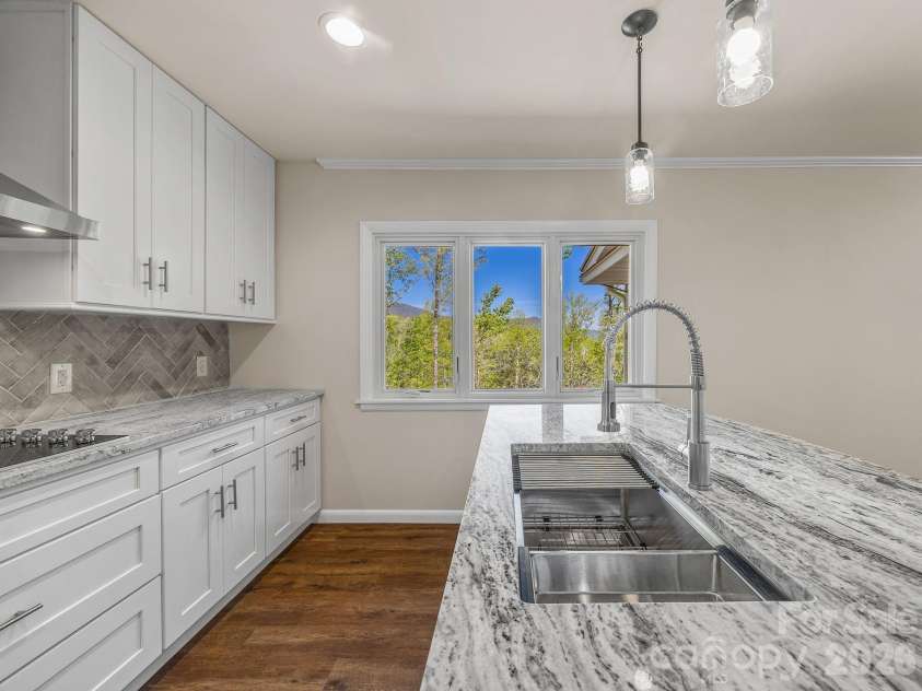110 Persimmon Hill Court, Columbus, NC 28722.  MLS# CAR4370785, YatesRealty ID 23909. 