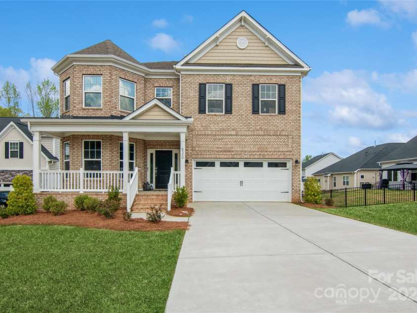 620 Baneberry Bluff Court, Rock Hill, SC 29732.  MLS# CAR4244233, YatesRealty ID 23909. 
