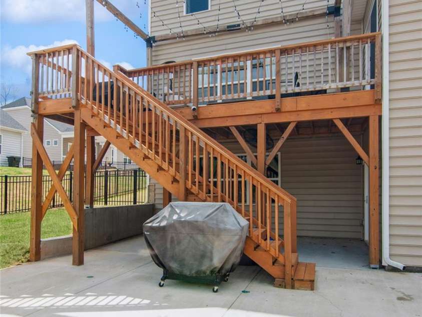 620 Baneberry Bluff Court, Rock Hill, SC 29732.  MLS# CAR4244233, YatesRealty ID 23909. Deck