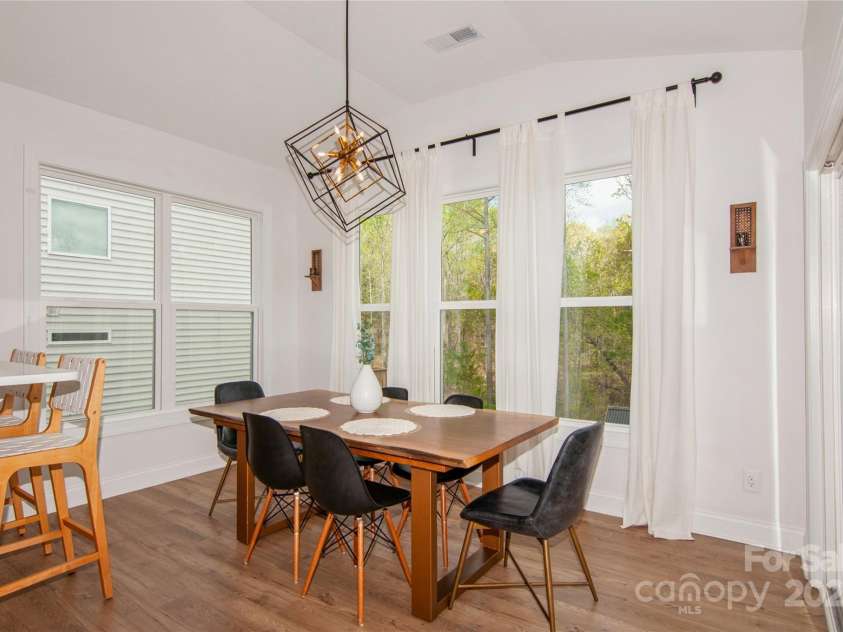 620 Baneberry Bluff Court, Rock Hill, SC 29732.  MLS# CAR4244233, YatesRealty ID 23909. Morning Room