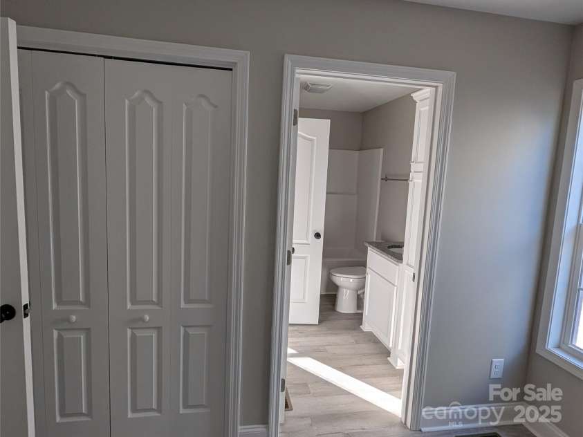 4166 Saltwood Drive, Hickory, NC 28602.  MLS# CAR4233994, YatesRealty ID 2391. Bedroom #3