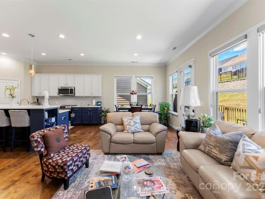 19004 Dry Narrows Way, Charlotte, NC 28278.  MLS# CAR4263509, YatesRealty ID 23911. 