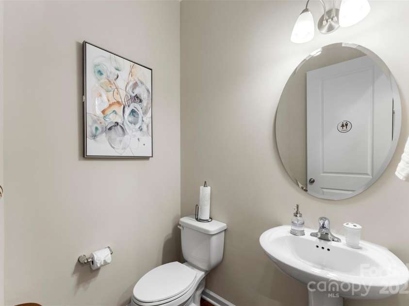 19004 Dry Narrows Way, Charlotte, NC 28278.  MLS# CAR4263509, YatesRealty ID 23911. 