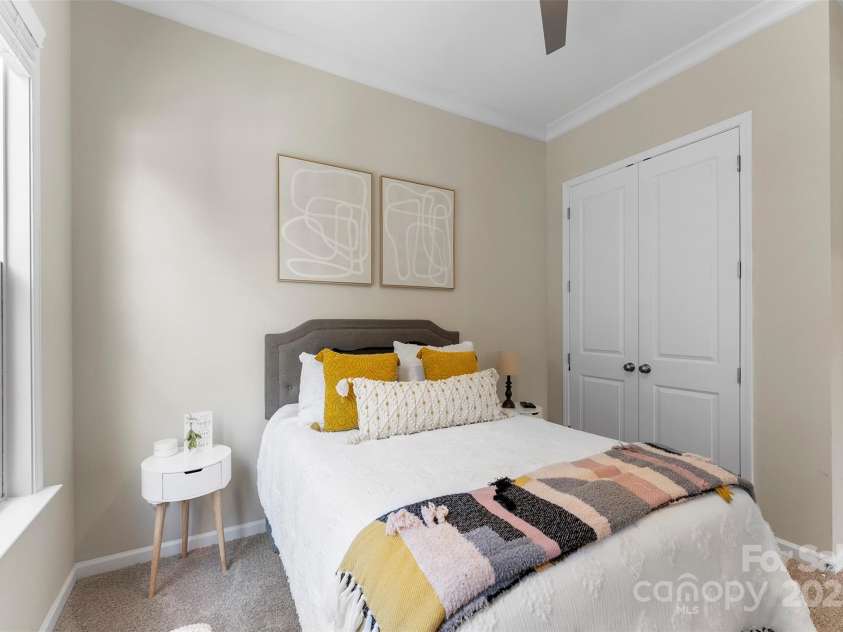 19004 Dry Narrows Way, Charlotte, NC 28278.  MLS# CAR4263509, YatesRealty ID 23911. 