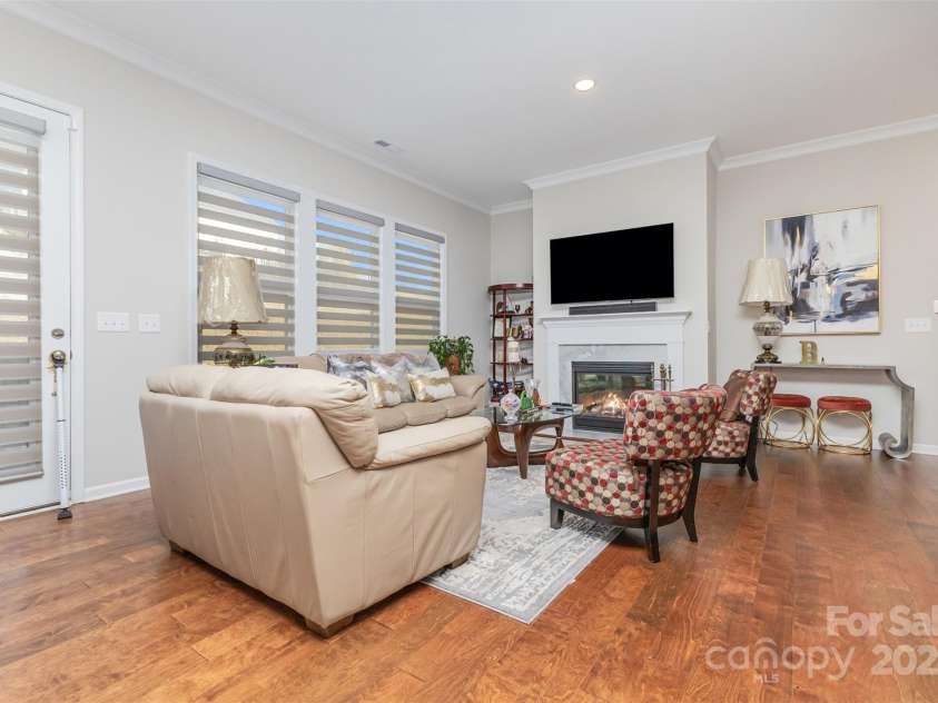 19004 Dry Narrows Way, Charlotte, NC 28278.  MLS# CAR4326256, YatesRealty ID 23911. 