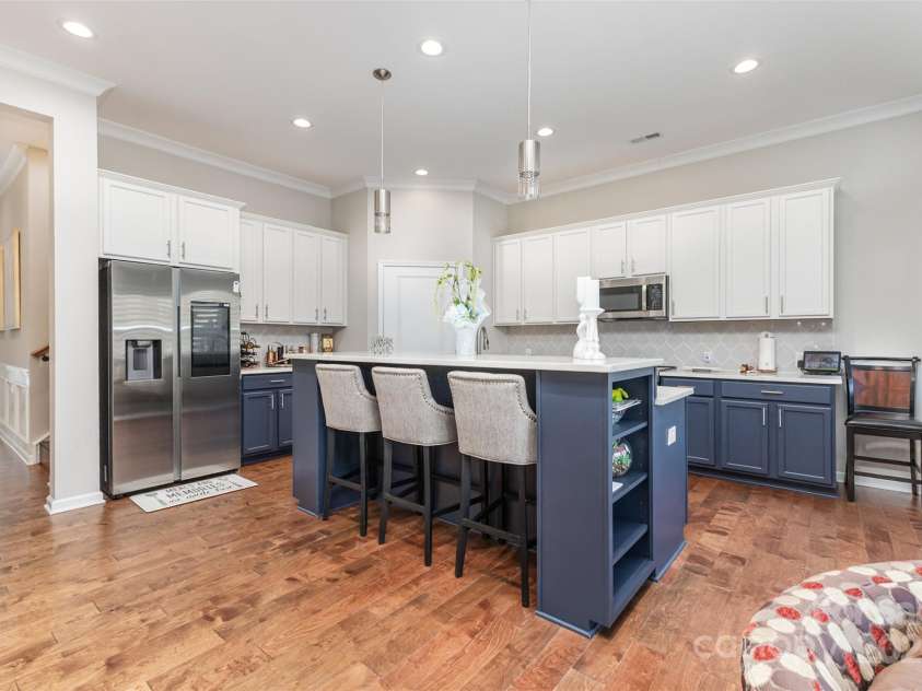 19004 Dry Narrows Way, Charlotte, NC 28278.  MLS# CAR4326256, YatesRealty ID 23911. 