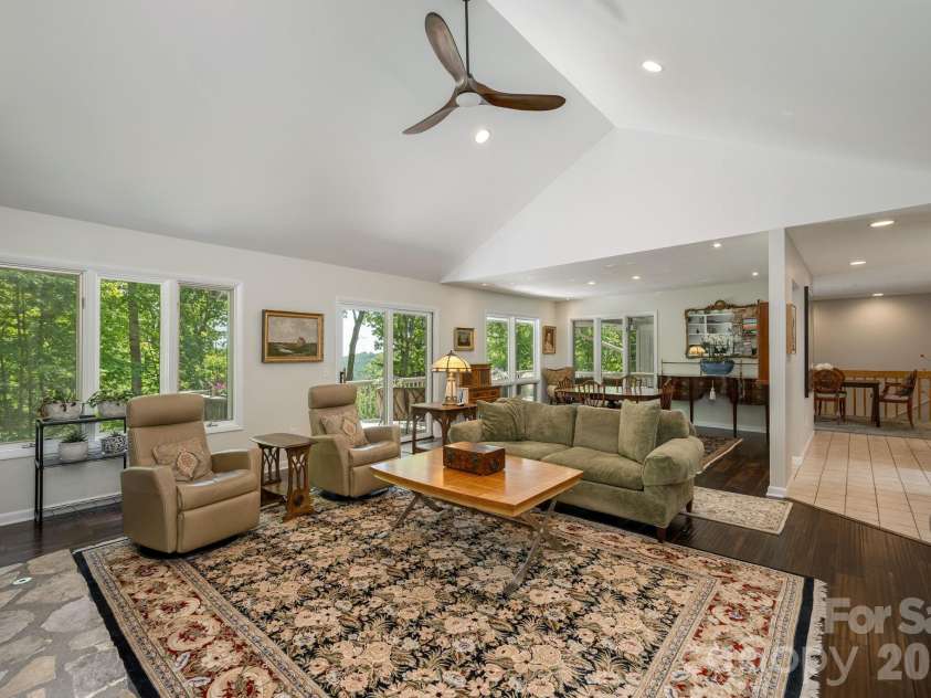 258 DALHOUSIE Court, Flat Rock, NC 28731.  MLS# CAR4379013, YatesRealty ID 23912. 