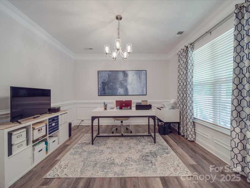 647 R L Stowe Road, Belmont, NC 28012.  MLS# CAR4267102, YatesRealty ID 23912. 