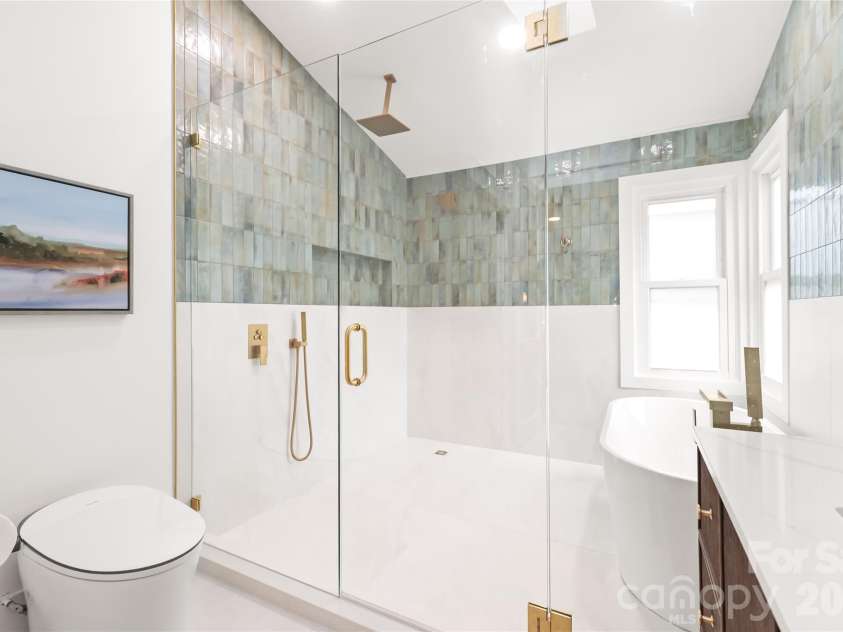 2900 Polo Ridge Court, Charlotte, NC 28210.  MLS# CAR4379380, YatesRealty ID 23913. 