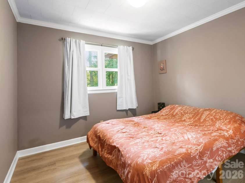 97 Columbia Circle, Hendersonville, NC 28792.  MLS# CAR4381538, YatesRealty ID 23914. Bedroom 3