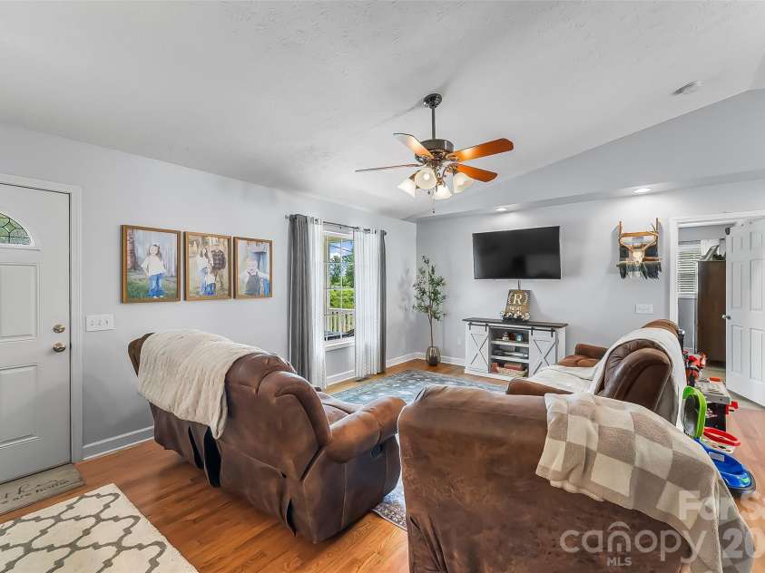 1498 Salem Road, Morganton, NC 28655.  MLS# CAR4383304, YatesRealty ID 23915. 