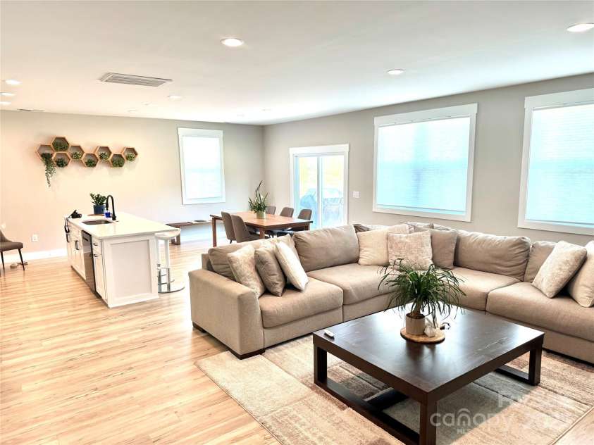 305 Pleasant Hill Drive, Concord, NC 28025.  MLS# CAR4273898, YatesRealty ID 23916. 