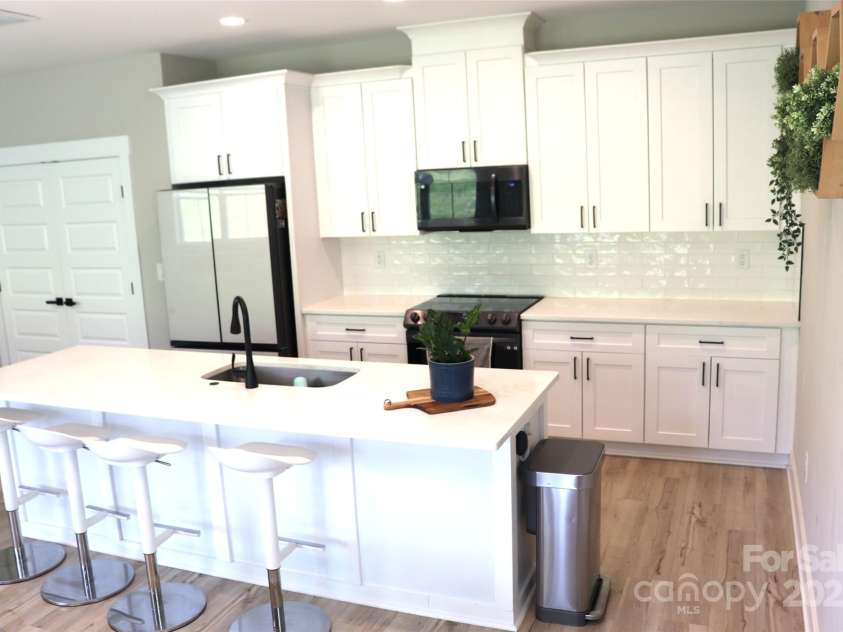 305 Pleasant Hill Drive, Concord, NC 28025.  MLS# CAR4273898, YatesRealty ID 23916. 