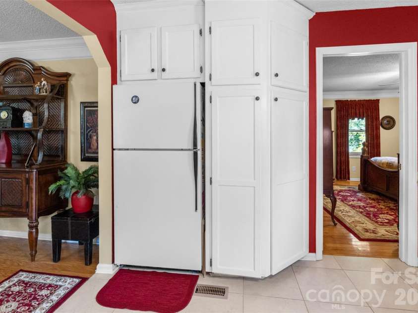 116 Live Oak Avenue, Belmont, NC 28012.  MLS# CAR4380697, YatesRealty ID 23917. 