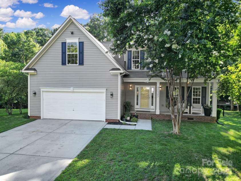 1345 Shimmer Light Circle, Rock Hill, SC 29732.  MLS# CAR4277572, YatesRealty ID 23917. 