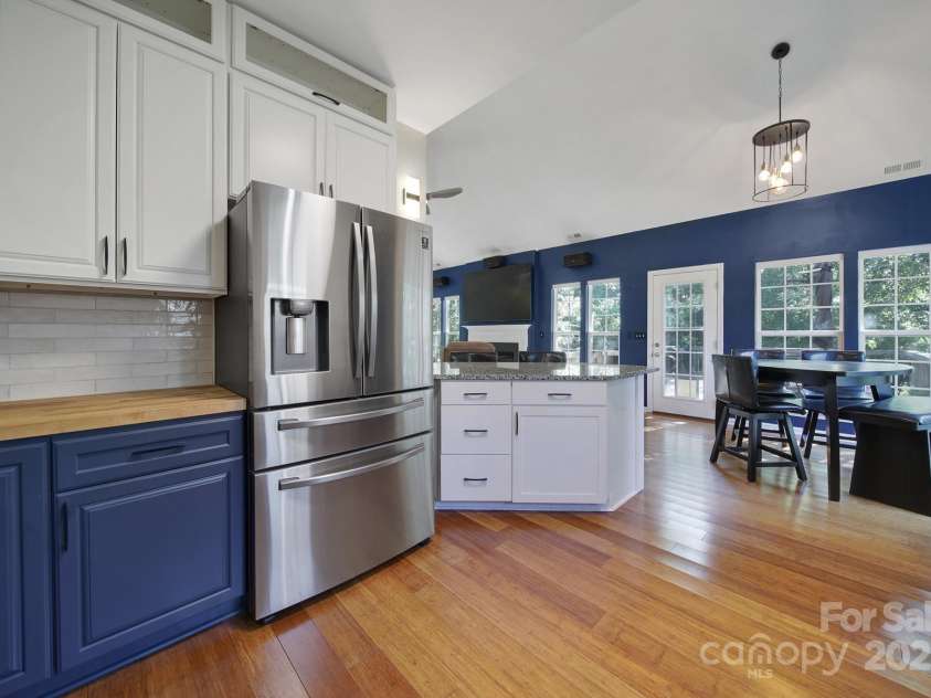 1345 Shimmer Light Circle, Rock Hill, SC 29732.  MLS# CAR4277572, YatesRealty ID 23917. 