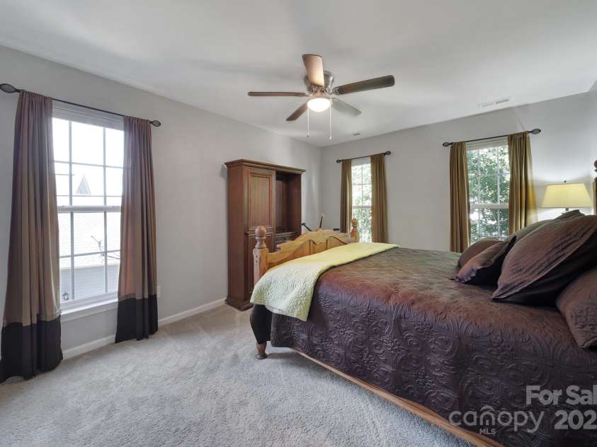 1345 Shimmer Light Circle, Rock Hill, SC 29732.  MLS# CAR4277572, YatesRealty ID 23917. 