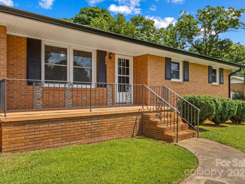 206 Fairview Street, Salisbury, NC 28146.  MLS# CAR4275848, YatesRealty ID 23919. 