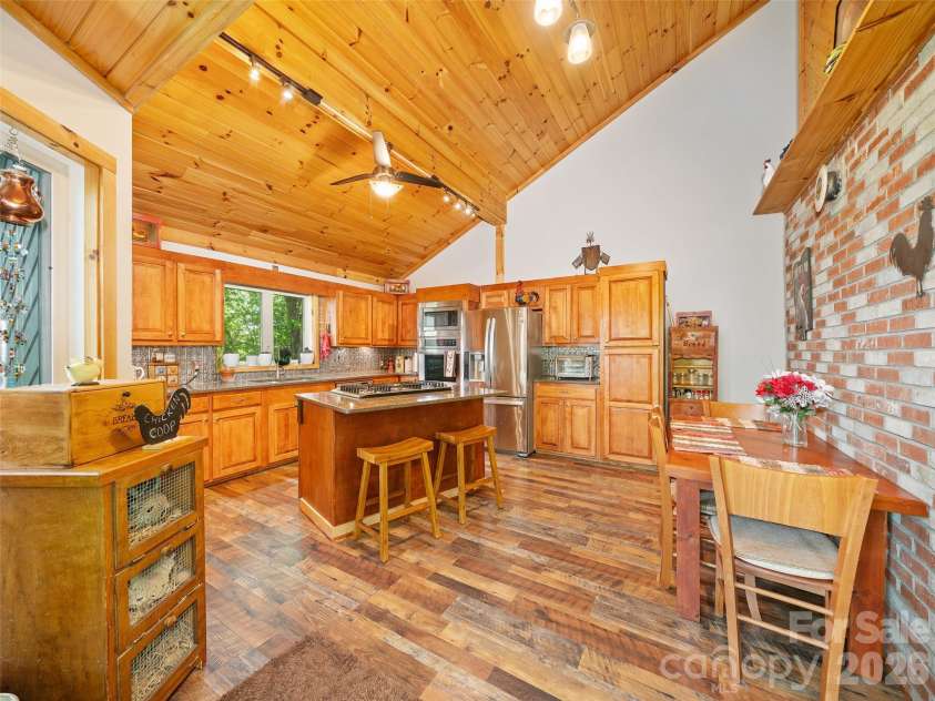 228 Continental Divide Road, Spruce Pine, NC 28777.  MLS# CAR4383055, YatesRealty ID 23919. 