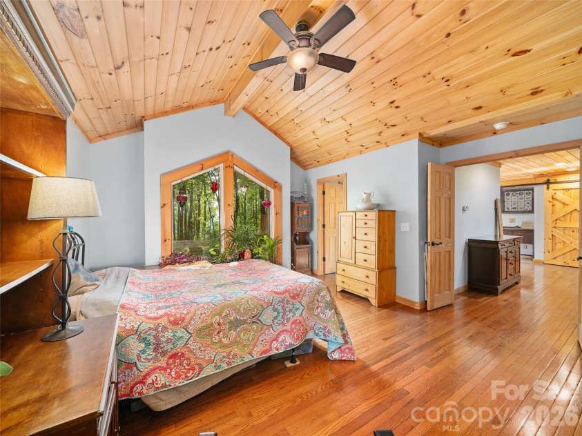 228 Continental Divide Road, Spruce Pine, NC 28777.  MLS# CAR4383055, YatesRealty ID 23919. 