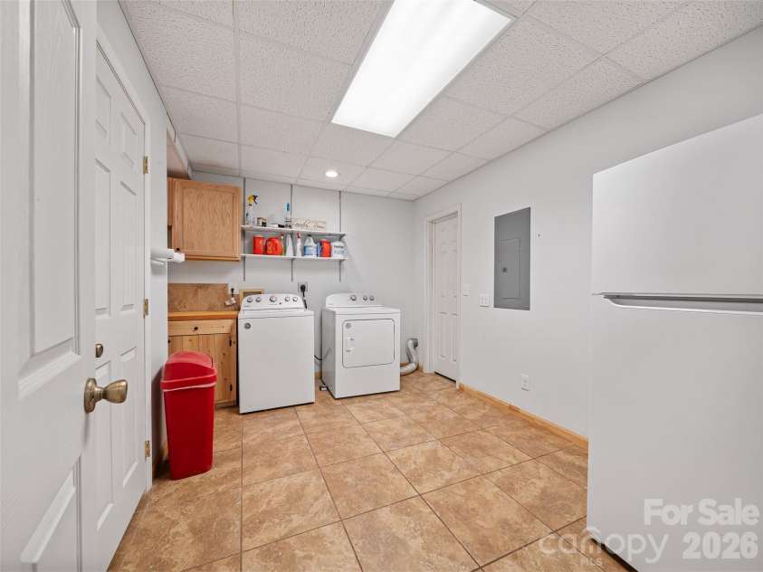 228 Continental Divide Road, Spruce Pine, NC 28777.  MLS# CAR4383055, YatesRealty ID 23919. 