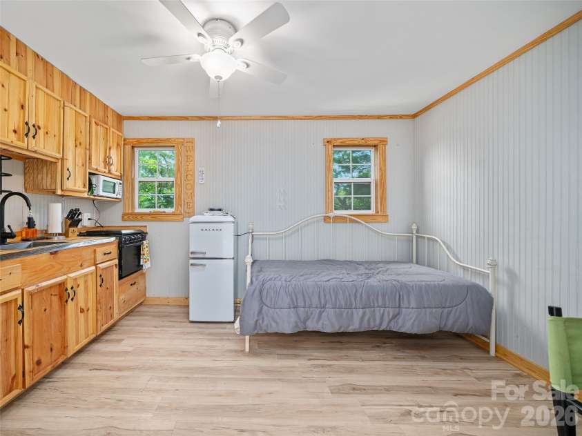 228 Continental Divide Road, Spruce Pine, NC 28777.  MLS# CAR4383055, YatesRealty ID 23919. 