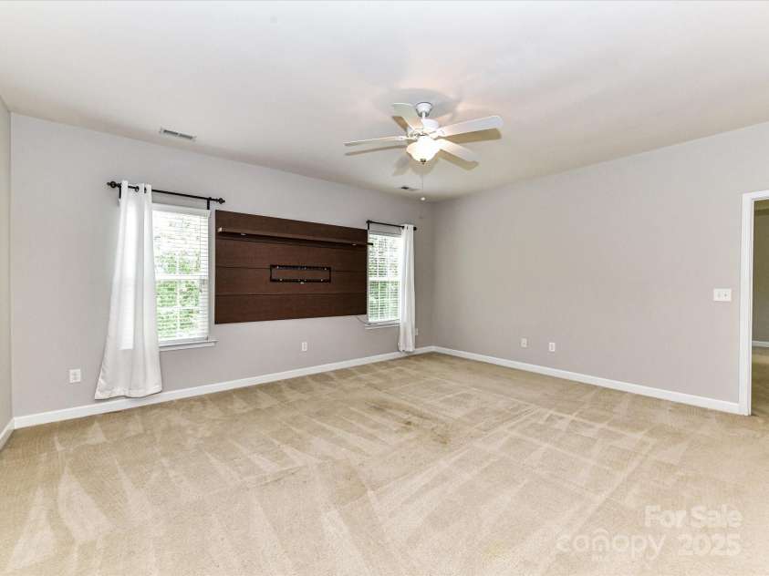 2369 Baxter Place, Concord, NC 28025.  MLS# CAR4251620, YatesRealty ID 23921. Spacious Loft style bonus room, great for recreation or play space!