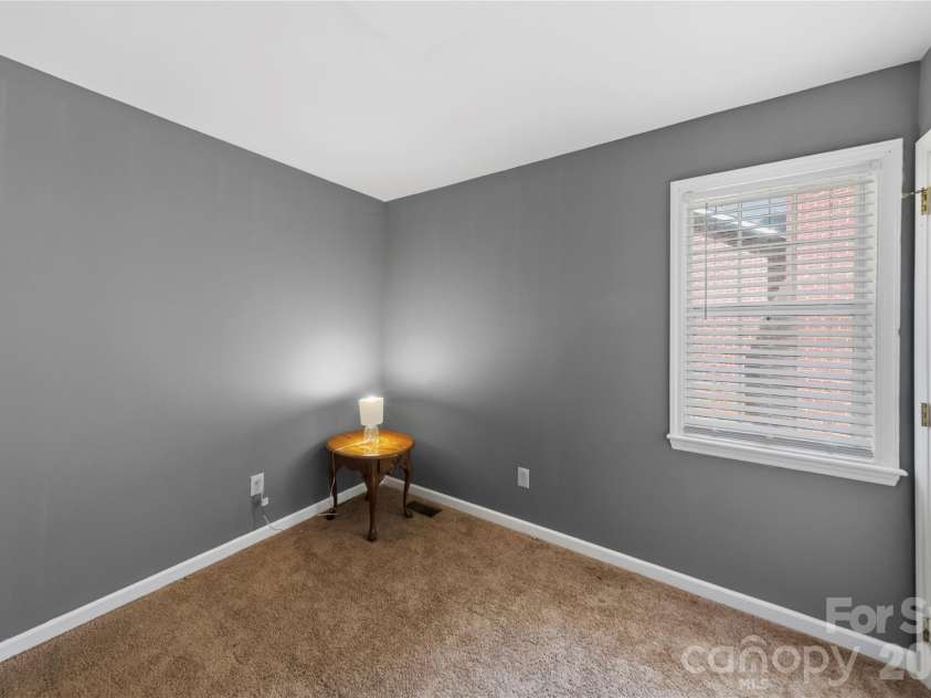 4808 Liska Court, Charlotte, NC 28227.  MLS# CAR4380017, YatesRealty ID 23921. Bed room 1
