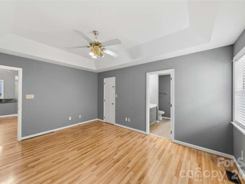 4808 Liska Court, Charlotte, NC 28227.  MLS# CAR4380017, YatesRealty ID 23921. Primary Bed