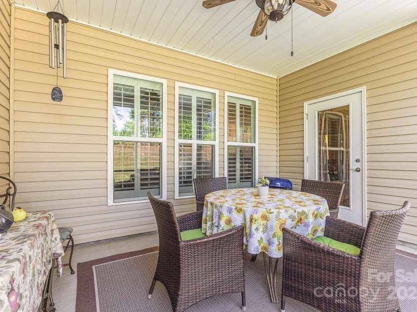 2035 Moultrie Court, Fort Mill, SC 29707.  MLS# CAR4255436, YatesRealty ID 23922. 