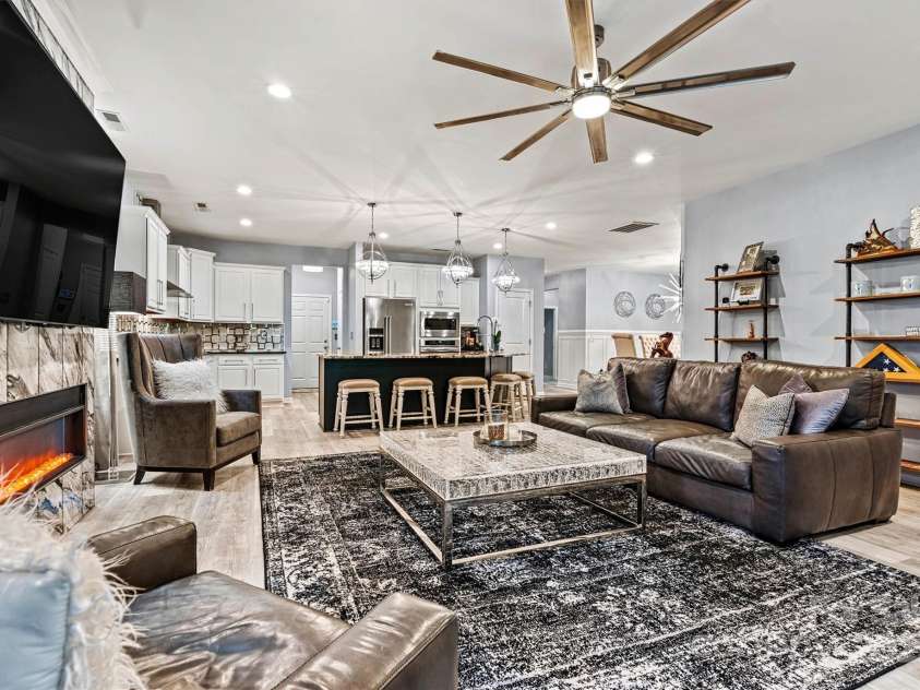 7809 Creek Park Drive, Denver, NC 28037.  MLS# CAR4266006, YatesRealty ID 23923. 