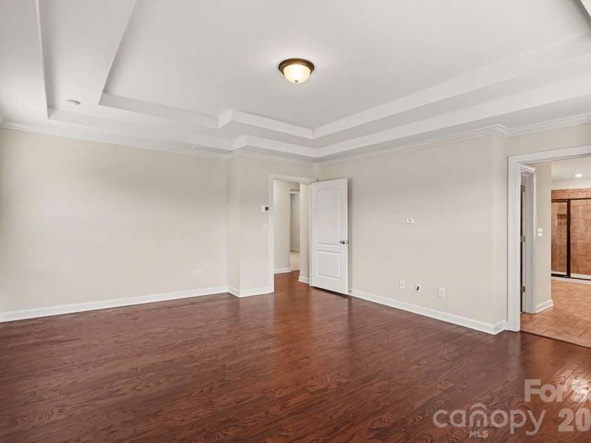502 Alucio Court, Matthews, NC 28104.  MLS# CAR4378661, YatesRealty ID 23925. 