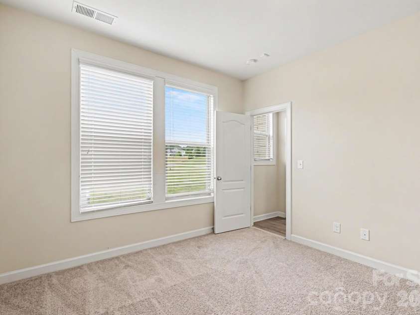 502 Alucio Court, Matthews, NC 28104.  MLS# CAR4378661, YatesRealty ID 23925. 