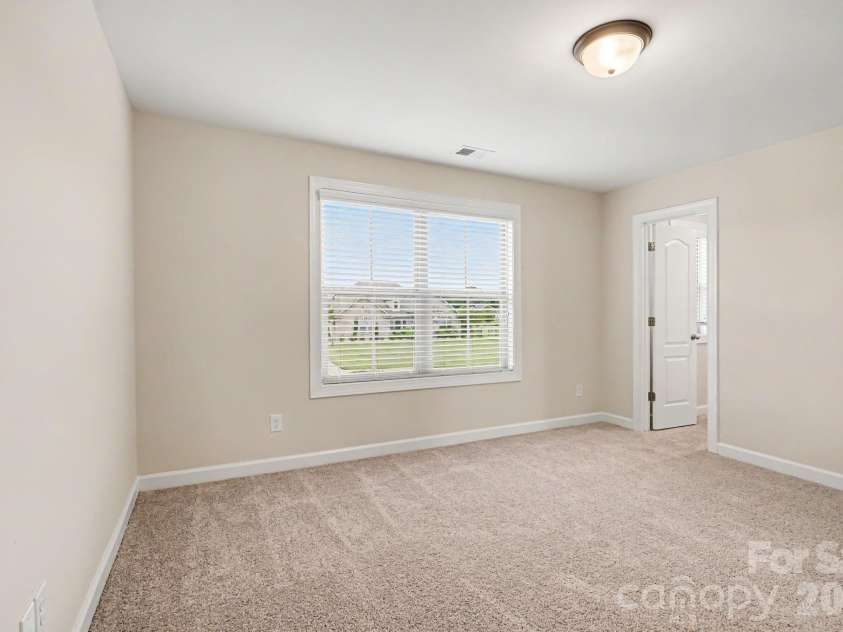 502 Alucio Court, Matthews, NC 28104.  MLS# CAR4378661, YatesRealty ID 23925. 
