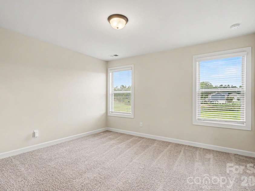 502 Alucio Court, Matthews, NC 28104.  MLS# CAR4378661, YatesRealty ID 23925. 