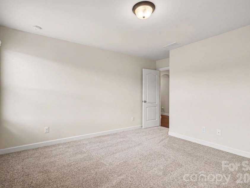 502 Alucio Court, Matthews, NC 28104.  MLS# CAR4378661, YatesRealty ID 23925. 