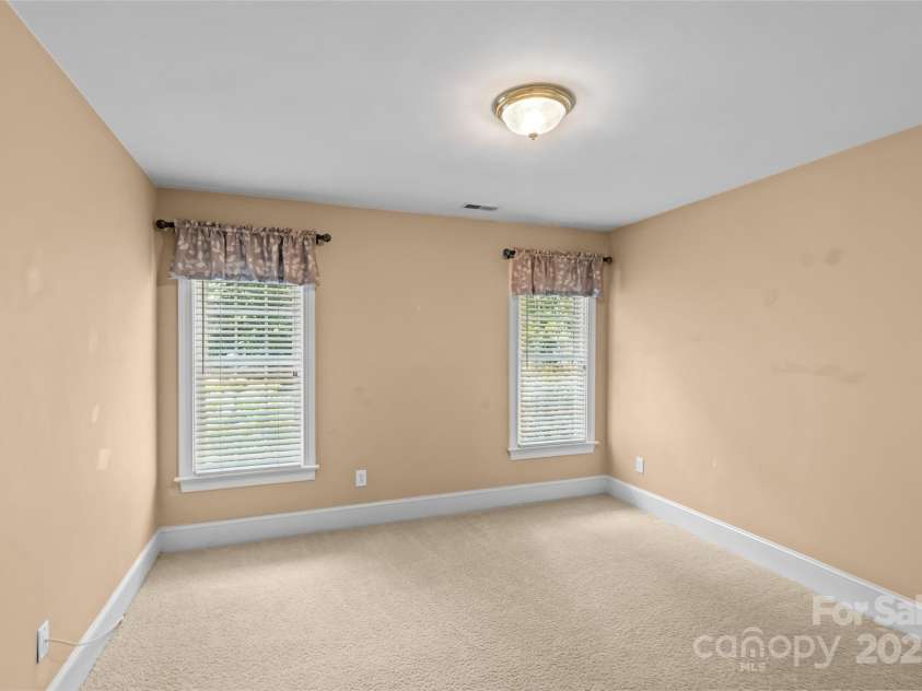 1019 Westlake Drive, Kannapolis, NC 28081.  MLS# CAR4275178, YatesRealty ID 23926. Guest two