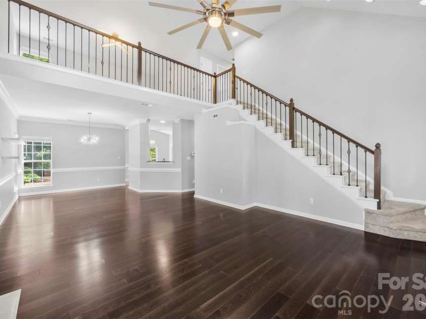 10449 Quiet Bay Court, Charlotte, NC 28278.  MLS# CAR4382877, YatesRealty ID 23926. 